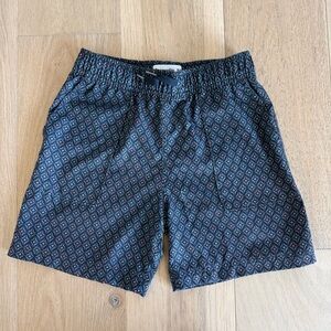 Abercrombie & Fitch Navy Patterned Athletic Shorts // Boys Size 11-12